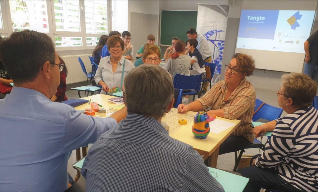 TangIn results were presented to Spanish teachers